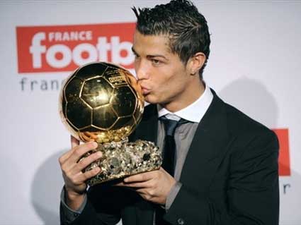 کفش طلای فوتبال اروپا به ستاره پرتغالی رئال مادرید تعلق گرفت