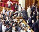 نزاع نمایندگان موافق و مخالف دولت در پارلمان اوکراین