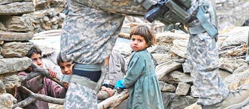 ۱۲ میلیون گرسنه ارمغان حضور آمریکا در افغانستان