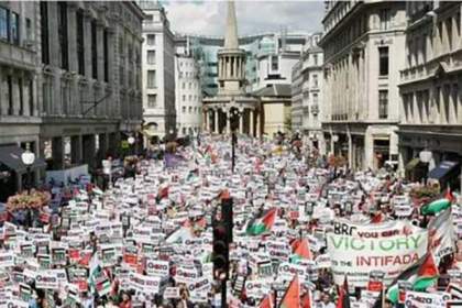 راهپیمایی در ۱۰۰ شهر جهان برای همبستگی با غزه