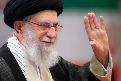 حرکت بزرگ ملت ایران درخشان و فراموش نشدنی است